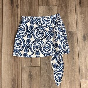 SHEIN Blue & White Patterned Mini Skirt